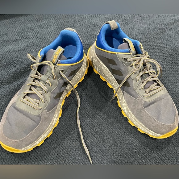 adidas men’s Terrex size 13 shoes - Picture 6 of 6